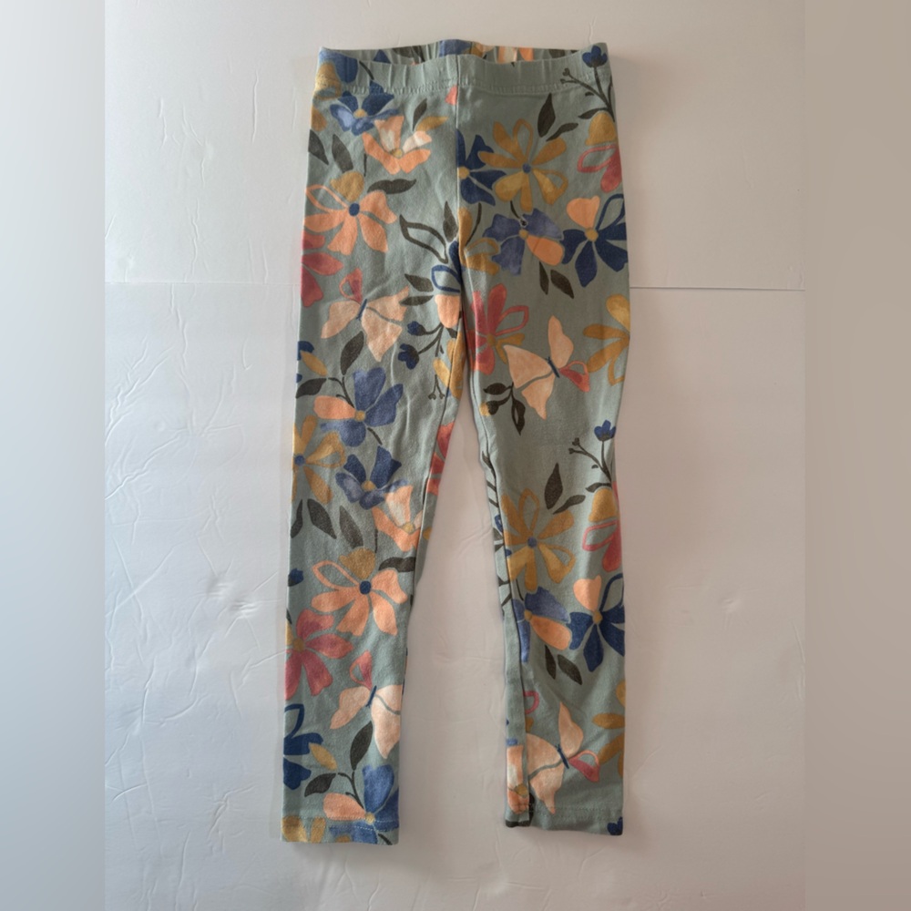 Deal 2 for $10 Carter's size 6/6x. Navy and Floral Kids Matching Set. GUC - Picture 5 of 6